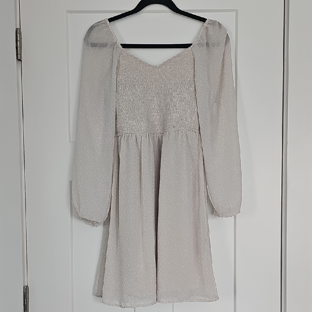 Jessica Simpson Cream Long Sleeve Smocked Bodice Dress